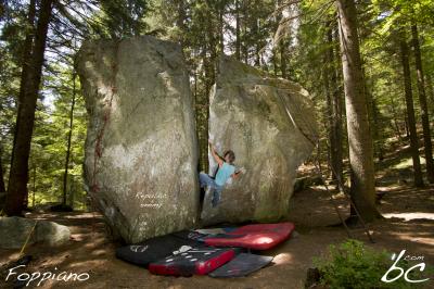 Climber in "Republic enemy"